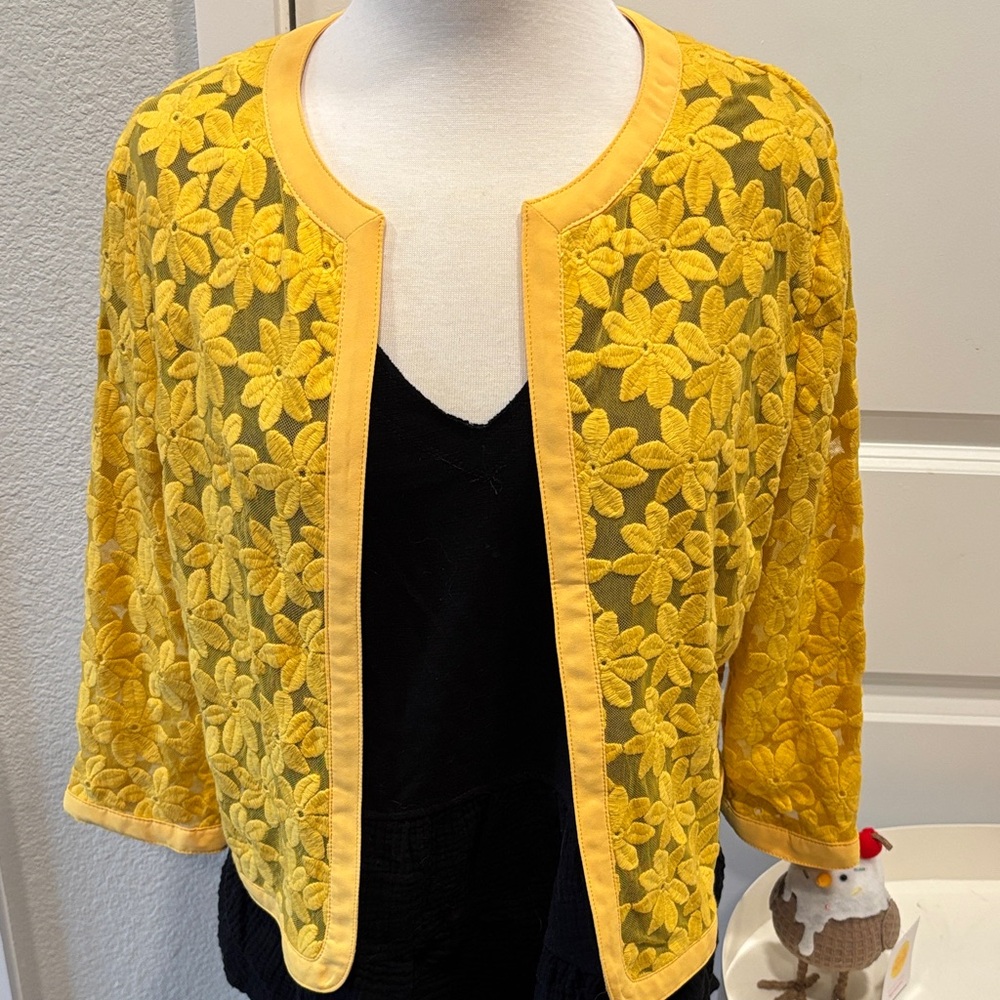 EUC Anne Klein Yellow Sheer Cardigan